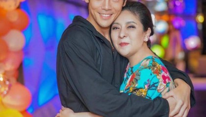 向太回应“向家破产”传闻：珠宝、豪宅都在，还养着1000多名员工；向佐力挺：说话的人请有点底线