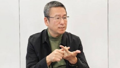 白岩松呼吁提高年轻人个税起征点，保障灵活就业者社保不断线