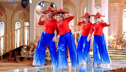 海峡两岸非遗服饰盛会展现文化同源魅力——“针线缝两岸 衣冠载春秋”活动在福州启幕