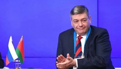 关键时刻，俄方高层突然飞抵平壤，朝鲜在担忧什么，普京很清楚