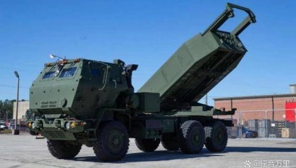 首批海马斯抵台，我军公开红旗19，全方面超越萨德，专打弹道导弹