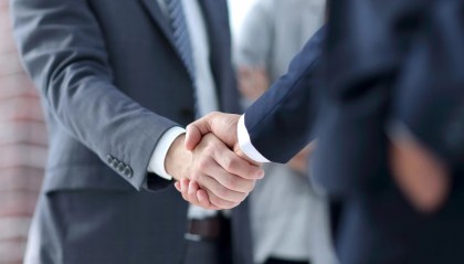 中泰证券客服电话(中泰证券客服电话24小时人工服务)