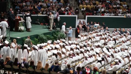 英国私校生在牛剑申请鄙视链底端？公平竞争的时代回来了？！