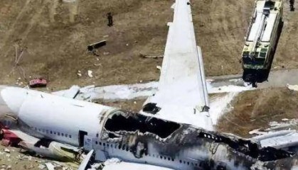 飞行员故意关闭发动机，客机坠向大西洋，217名乘客无一生还?