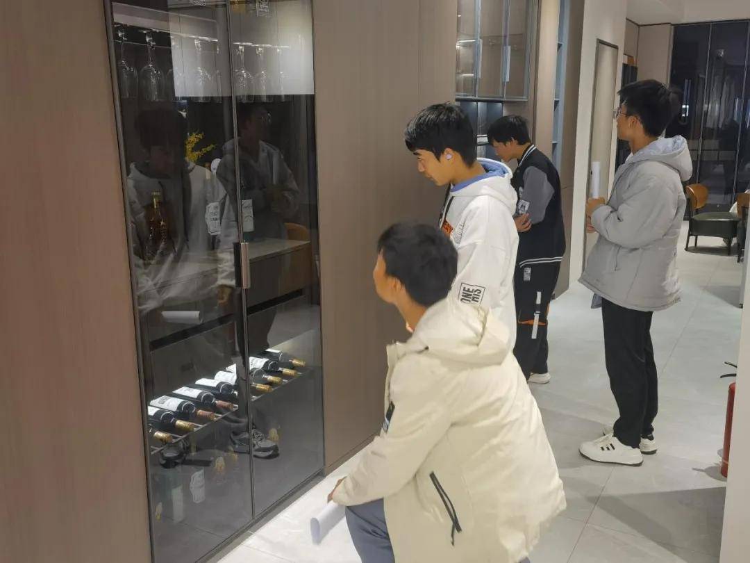 贵州省室内装饰协会搭建校企合作平台