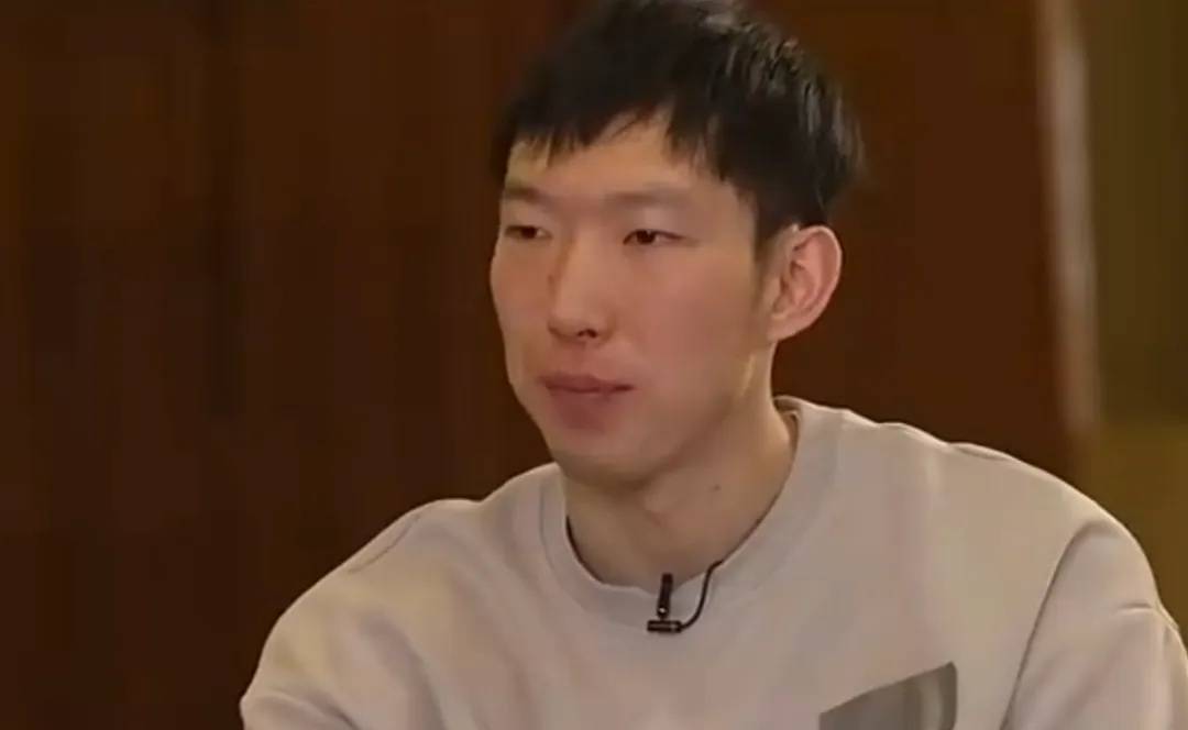 周琦称想给北京带来总冠军，坦言难返巅峰：腰伤对我影响很大