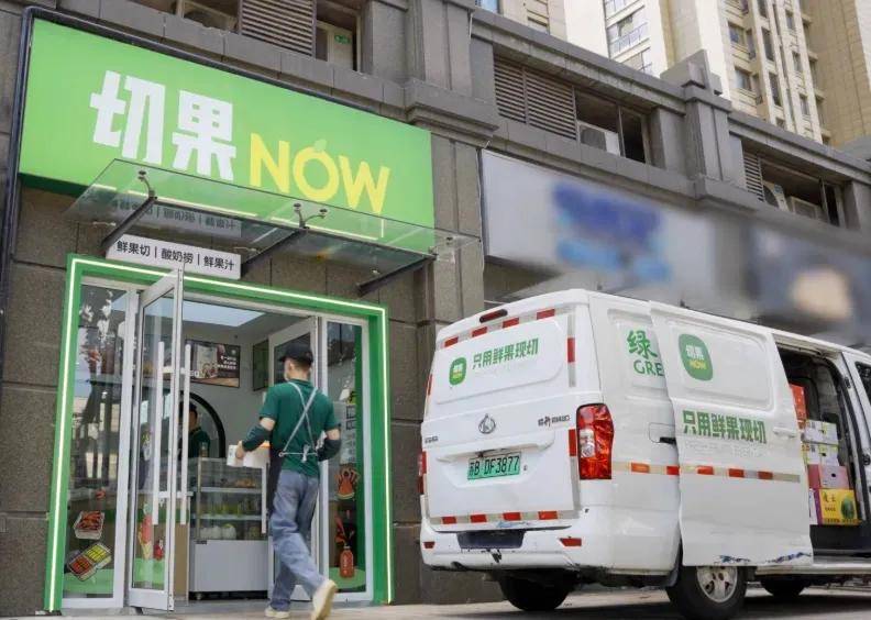 日入320万、订单翻倍！2025闪购大战，“赢家”浮出水面