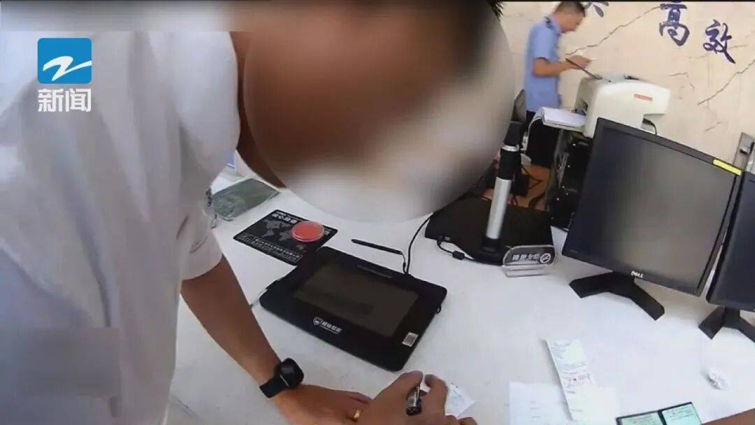 儿子陪父亲处理无证驾驶，没想到自己也成了“主角”，紧急提醒…