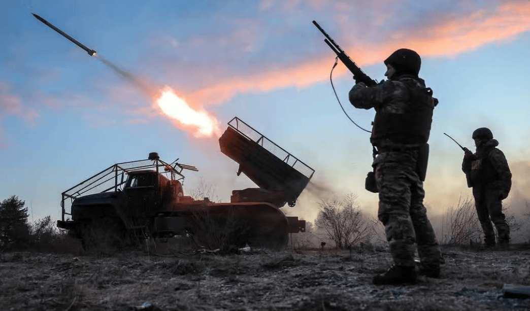 2000名法国外籍军团士兵增援乌克兰！俄罗斯高层宣布：俄军正消灭他们