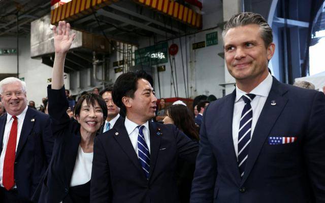 日本死不悔改，又威胁出兵台海！关键时刻，日军官直奔解放军基地